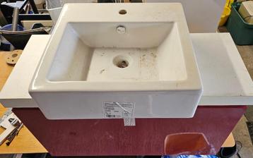 Design badkamermeubel met lavabo nieuw, nooit gebruikt beschikbaar voor biedingen