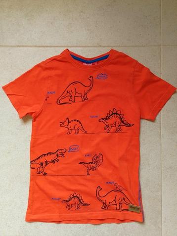 T-shirt jongen maat 140 beschikbaar voor biedingen