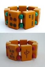 2 Amberkleurige Bakeliet - Catalin Mahjong Stenen Armbanden, Verzenden