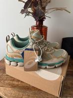 Asics sportschoenen Maat 43,5, Kleding | Heren, Schoenen, Ophalen of Verzenden, Sportschoenen