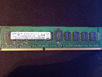 32 x 4GB DDR3 ECC memory (Samsung, 128GB in totaal)  beschikbaar voor biedingen