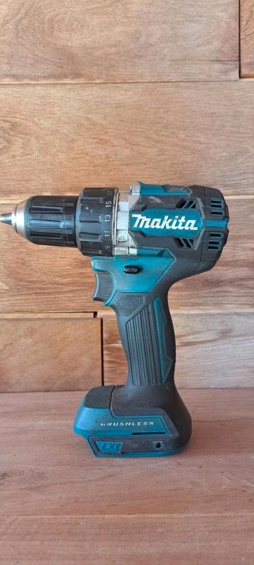 Makita DDF484 18V boor/schroefmachine beschikbaar voor biedingen