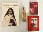 Lot boeken + beeldje Heilige Theresia van Lisieux, Enlèvement ou Envoi