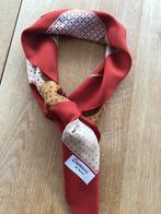 Foulard vintage Capricci di roma, Capricci di Roma, Enlèvement ou Envoi, Porté