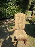Eetkamer stoelen, Ophalen