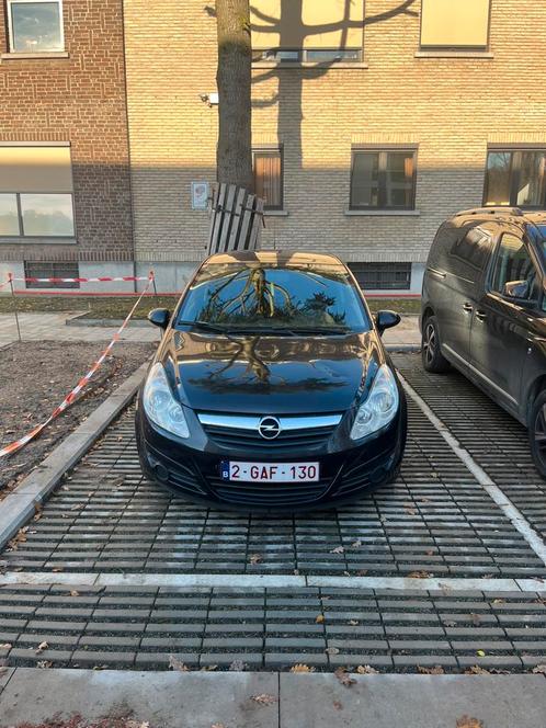 Opel corsa D, Auto's, Opel, Particulier, Corsa, Elektrische ramen, Benzine, Stadsauto, 3 deurs, Handgeschakeld, Zwart, Grijs, Voorwielaandrijving