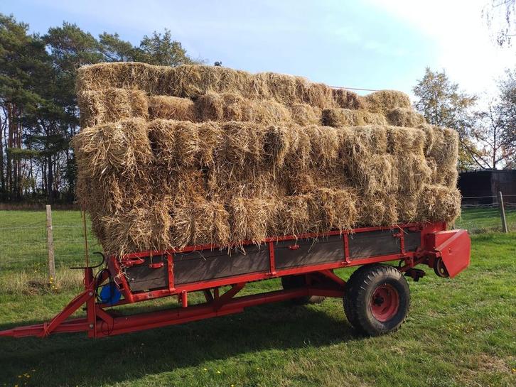 Oude balen stro, Dieren en Toebehoren, Dierenvoeding, Ophalen