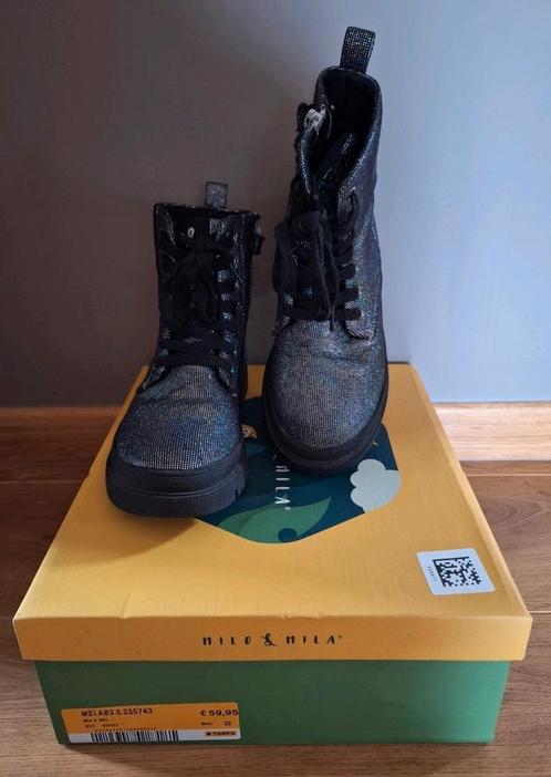 Milo & Mila zwarte glitterlaarzen 32, Kinderen en Baby's, Kinderkleding | Schoenen en Sokken, Zo goed als nieuw, Laarzen, Meisje