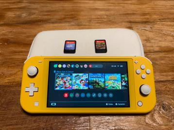 Nintendo Switch Lite + 2 games beschikbaar voor biedingen