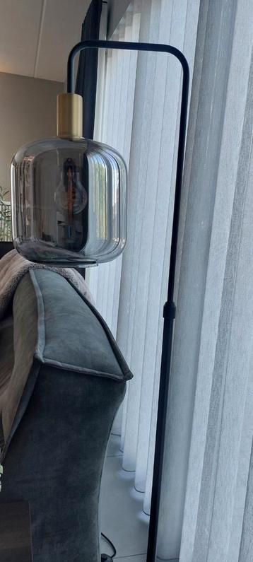 Prachtige vloerlamp hotel chique beschikbaar voor biedingen