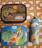 2 brooddozen met dino en draak en drinkbeker van Mepal, Ophalen of Verzenden, Gebruikt