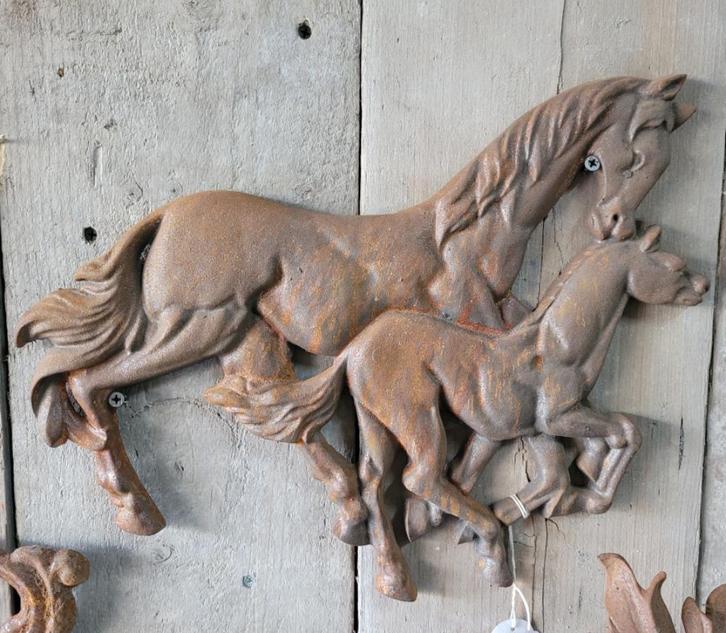 Brocante aluminium ornament wand decoratie Paarden, Antiek en Kunst, Curiosa en Brocante, Ophalen of Verzenden