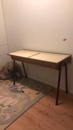 Vintage kinder bureau, Huis en Inrichting, Ophalen, Gebruikt, Bureau