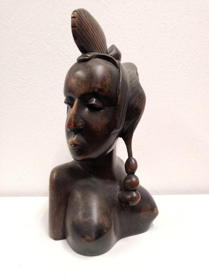 Namibische vrouwenbuste met traditionele kapsel-Wengéhout, Antiek en Kunst, Kunst | Beelden en Houtsnijwerken, Ophalen of Verzenden