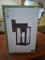 Nieuwe zwarte buitenlamp, niet uit de doos geweest, Tuin en Terras, Buitenverlichting, Ophalen