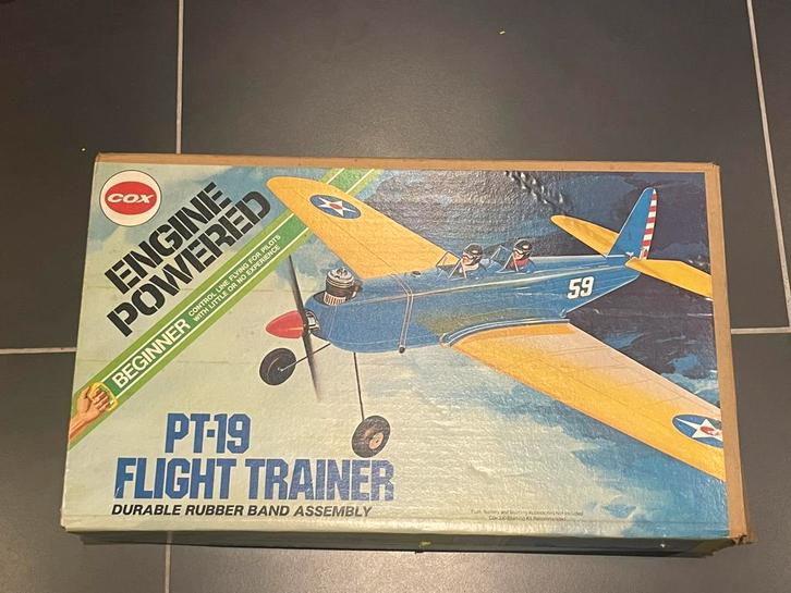 Thermisch vliegtuig van Cox, Hobby en Vrije tijd, Modelbouw | Vliegtuigen en Helikopters, Zo goed als nieuw, Ophalen of Verzenden