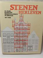 Stenen herleven 111 jaar kunstige herstellingen in brugge, Ophalen of Verzenden, Zo goed als nieuw