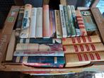 Doos met boeken., Ophalen, Zo goed als nieuw
