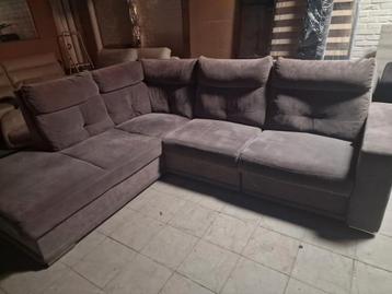 Hoeksalon 149 € beschikbaar voor biedingen