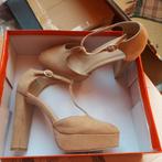 schoenen, Kleding | Dames, Schoenen, Verzenden, Beige, Zo goed als nieuw, Schoenen met hoge hakken