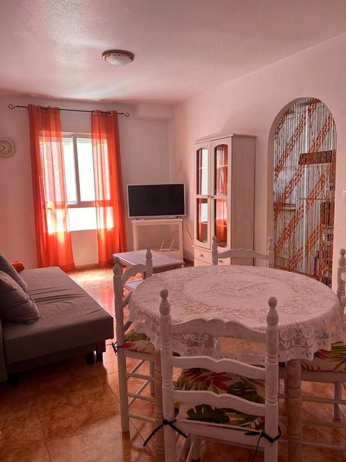 Verhuur Torrevieja Appartement 4-6 p, Vakantie, Vakantiehuizen | Spanje, Costa Blanca, Appartement, Stad, Aan zee, Aan meer of rivier
