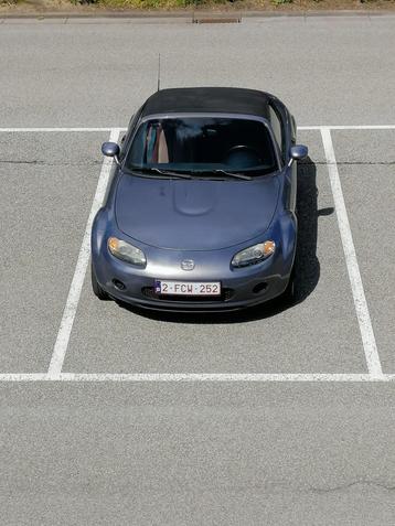 Mazda MX-5 1.8i  (mechanisch probleem) beschikbaar voor biedingen