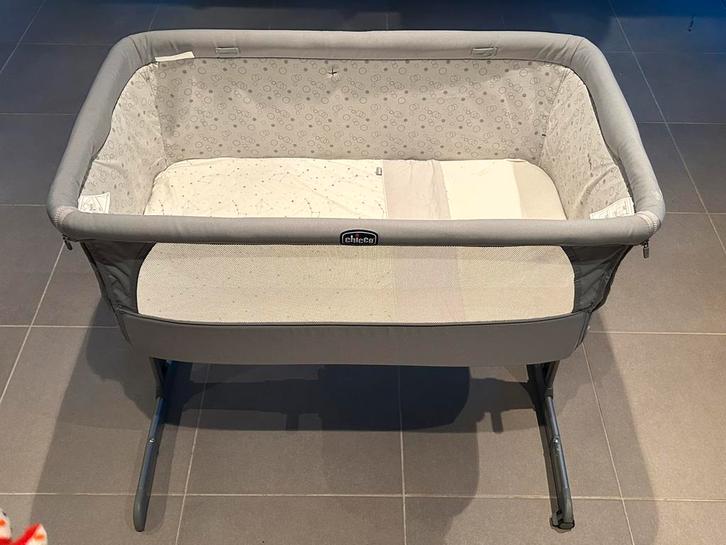 Chicco Next2Me co-sleeper, Enfants & Bébés, Berceaux & Lits, Comme neuf, Berceau, Enlèvement
