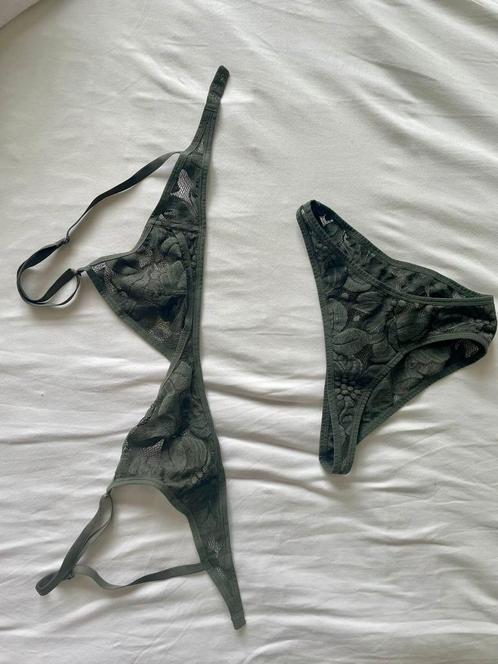 Ensemble de lingerie Yasmine Eslami gris-vert taille 36, Vêtements | Femmes, Sous-vêtements & Lingerie, Ensemble, Vert, Enlèvement ou Envoi