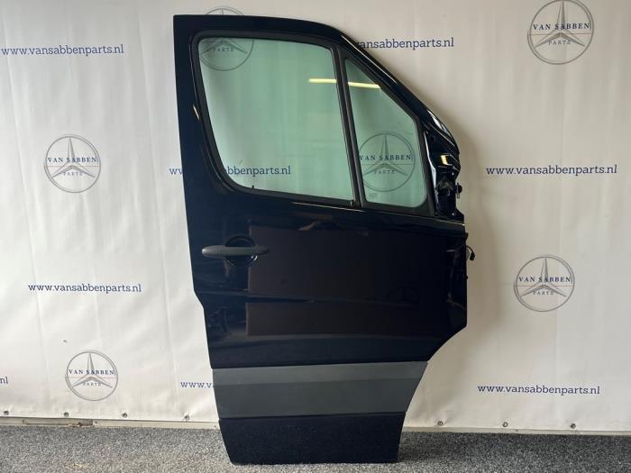 Portier 2Deurs rechts van een Mercedes Sprinter (XXX), Auto-onderdelen, Carrosserie, Deur, Mercedes-Benz, Gebruikt, 3 maanden garantie
