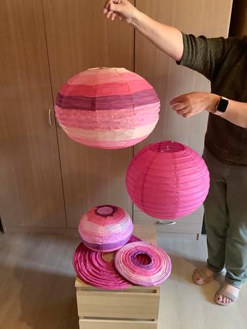 5 roze lampionen 12 euro beschikbaar voor biedingen