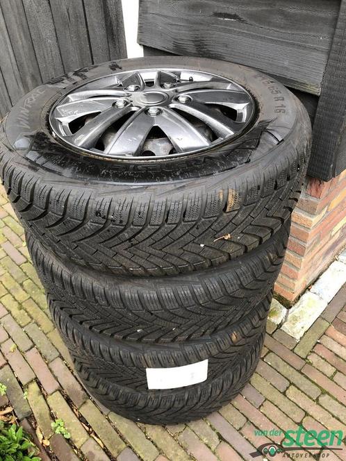 Nissan Qashqai Vredestein Wintrac 215-65-16 98H Winterbanden, Auto-onderdelen, Banden en Velgen, Banden en Velgen, Winterbanden