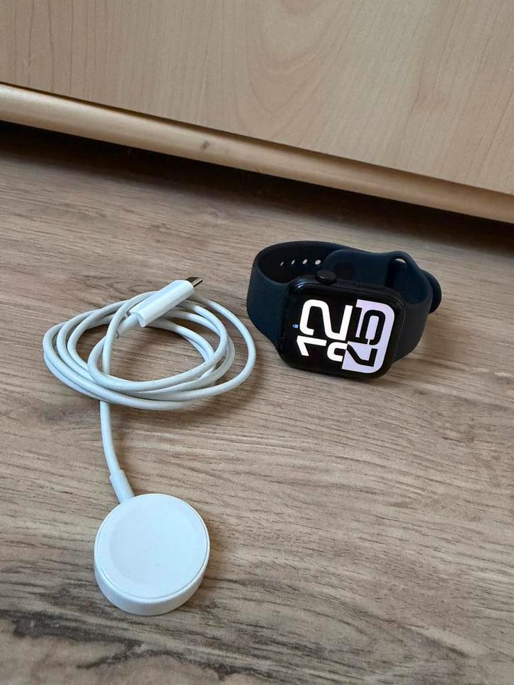 Apple Watch, Bijoux, Sacs & Beauté, Montres connectées, Comme neuf, iOS, Noir, GPS, Étanche, Enlèvement ou Envoi