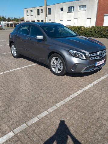 Mercedes benz gla 180 urban,  Automatische, Autos, Cuir, Argent ou Gris, Achat, Entreprise