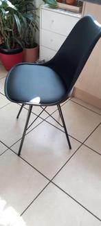 4 zwarte stoelen Jysk, Huis en Inrichting, Stoelen, Ophalen, Zo goed als nieuw