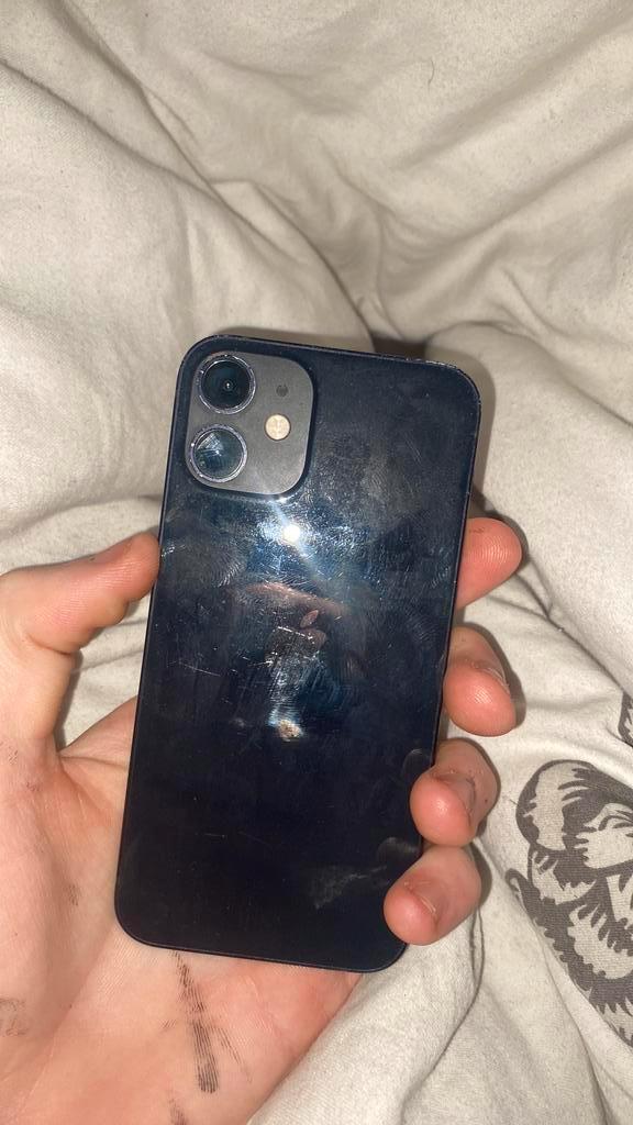 Iphone 12mini 64gb 2024, Telecommunicatie, Mobiele telefoons | Hoesjes en Screenprotectors | Apple iPhone, Gebruikt, Ophalen