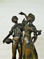 É.F. Rousseau - groot sculptuur Lilas et cerises, Antiek en Kunst, Kunst | Beelden en Houtsnijwerken, Ophalen of Verzenden