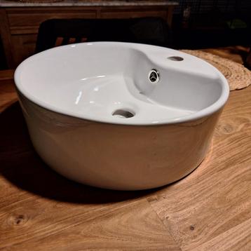Ronde wastafel nieuw 2stuks  beschikbaar voor biedingen