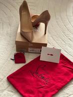 Louboutin Pigalle pumps met nude, Kleding | Dames, Ophalen, Zo goed als nieuw, Pumps