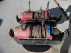 Onbekend 2 x hydraulische winch