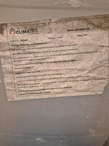 Climatrix - toevoegmiddel voor cementvloeren beschikbaar voor biedingen