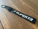 Nieuwe SUPER73 hook keychain / zwart met wit logo, Enlèvement ou Envoi, Neuf, Marque