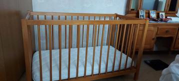 kinderbed, Matelas, Moins de 70 cm, Enlèvement, Utilisé
