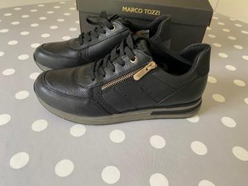 Nieuwe sneakers Marco Tozzi zwart maat 40