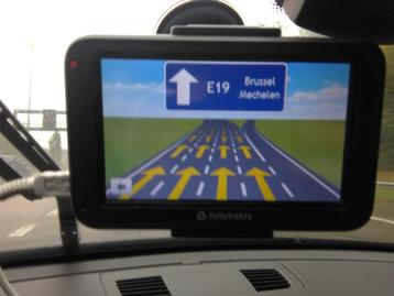 als nieuw Gps Navman F 410 , Navi 23 E. Landen, Autos : Divers, Navigation de voiture, Enlèvement ou Envoi, Comme neuf