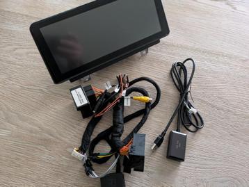 Carplay & Android Auto Scherm (incl DAB) met 10.25′ inch Tou beschikbaar voor biedingen