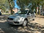 Ford Focus 1.4 essence 127 000 km, Autos, Ford, 5 places, Break, Tissu, Airbags
