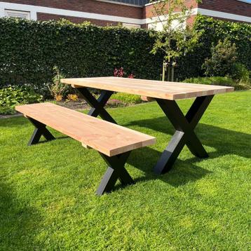 Douglas Tuintafels - Stalen Onderstel - Nieuw beschikbaar voor biedingen