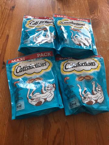 4paquets de Catisfaction saumon  beschikbaar voor biedingen