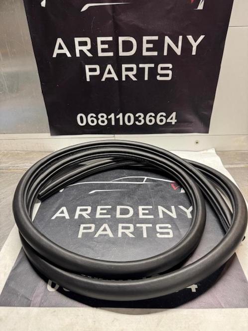Ford Mustang Mach-E Deurrubber Portierrubber LJ8B-R20709-AB, Auto-onderdelen, Carrosserie, Ford, Gebruikt, Ophalen of Verzenden