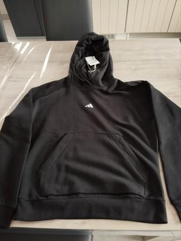 Splinternieuwe dameshoodie Adidas - maat S beschikbaar voor biedingen